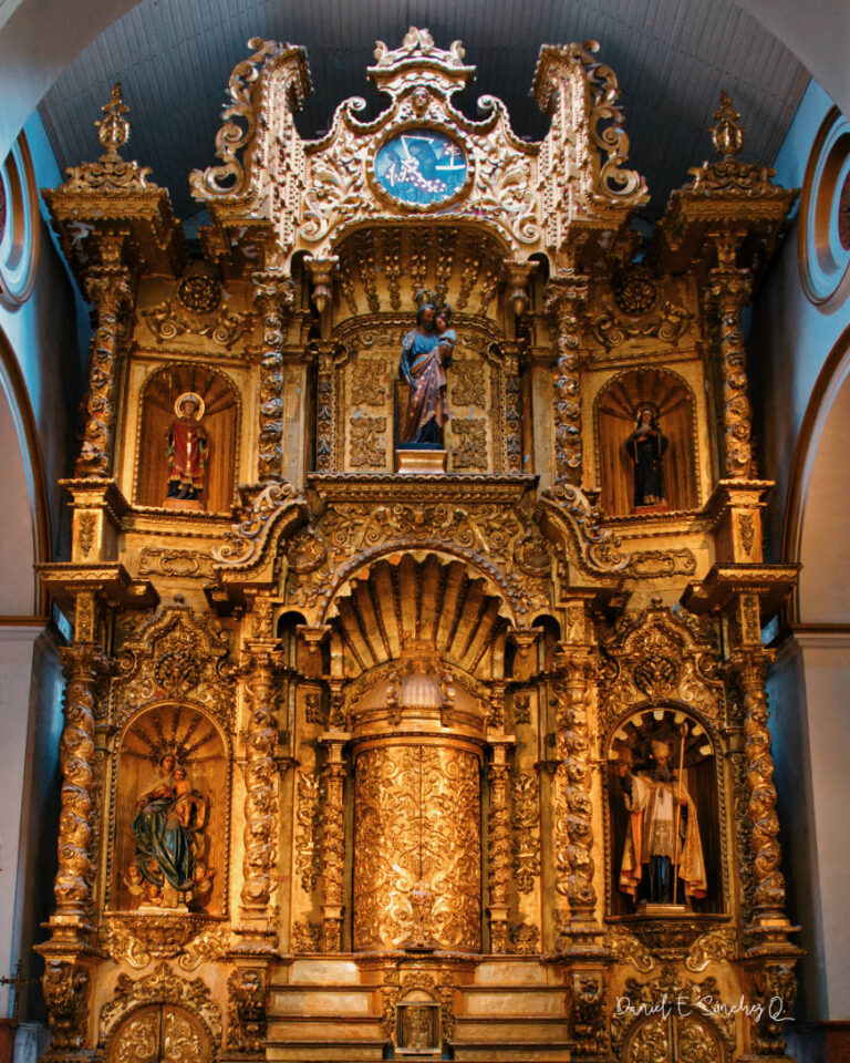 altar-de-oro-de-la-iglesia-de-san-jos-lacabanga