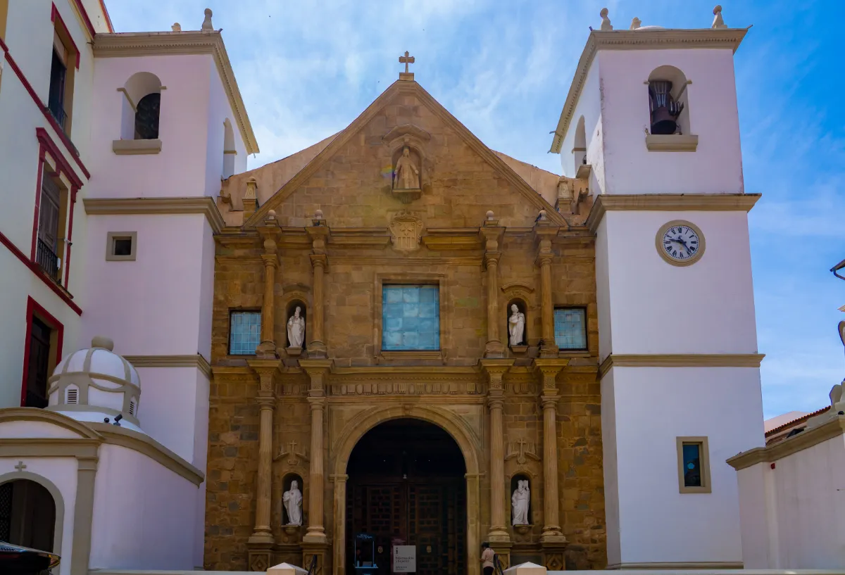 Fachada restaurada de la Iglesia de la Merced